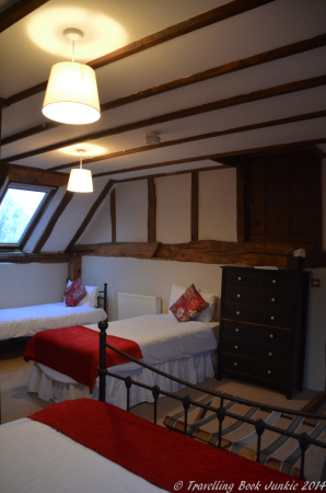 Twin Beds in the Rochester Suite, Pluckley Kent Elvey Farm