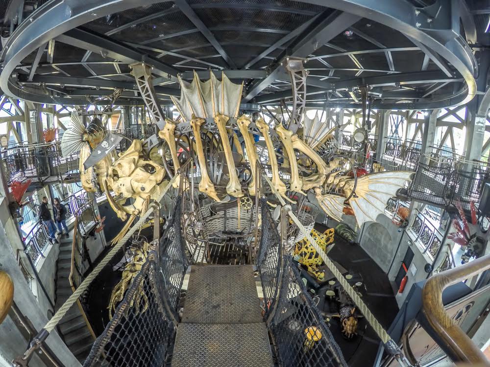 The Carrousel of Machines Des L'Ile