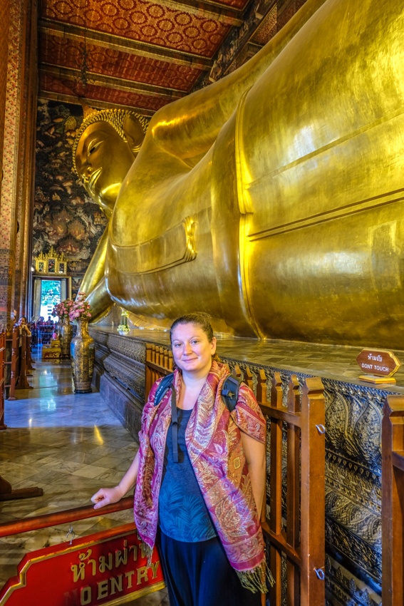 Golden reclining Buddha, Wat Pho, Bangkok, Thailand, Travelling, Travel, Travelling Book Junkie