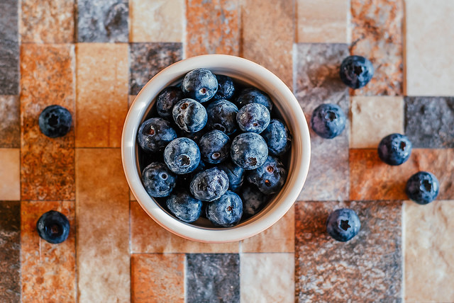 Healthy Lifestyle, wellness, blueberries, fruit, superfoods