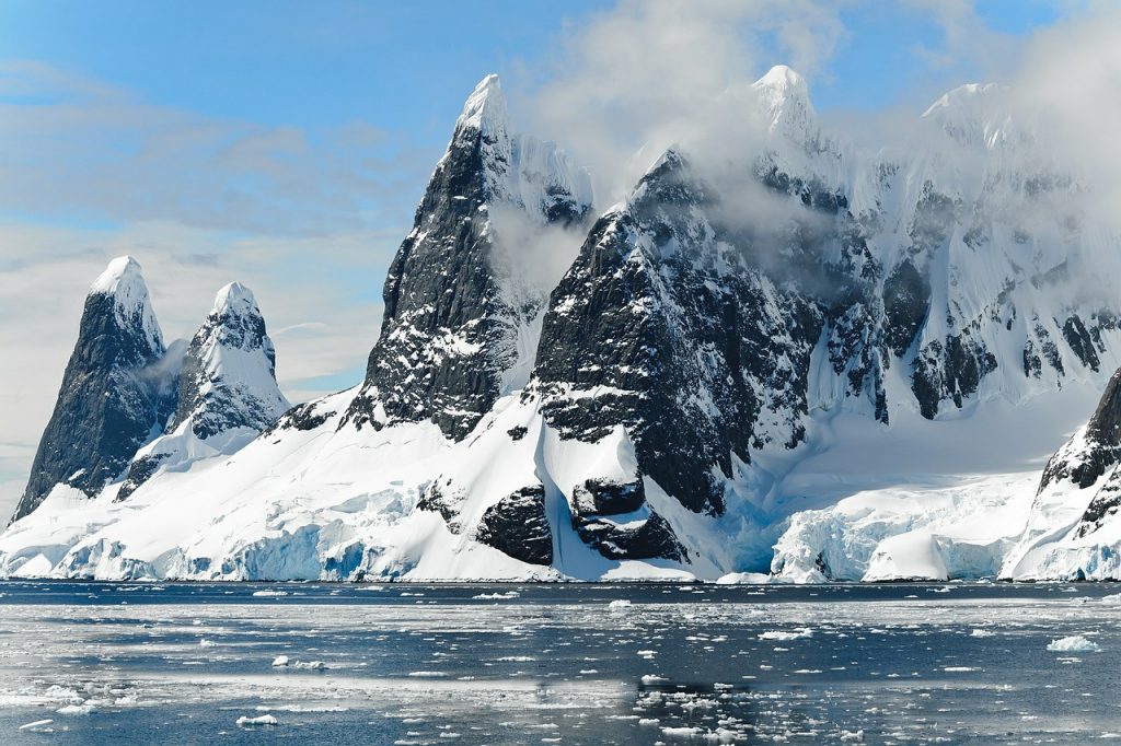 Mountains of Antarctica, Wilderness, adventure travel