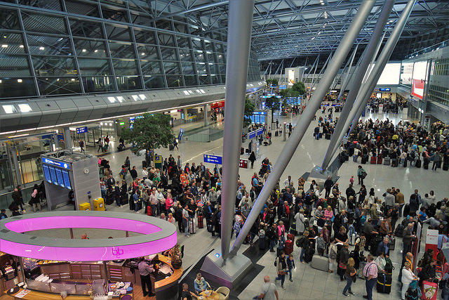 A queue at the airport is not reason enough to claim for a missed flight connection at an airport.