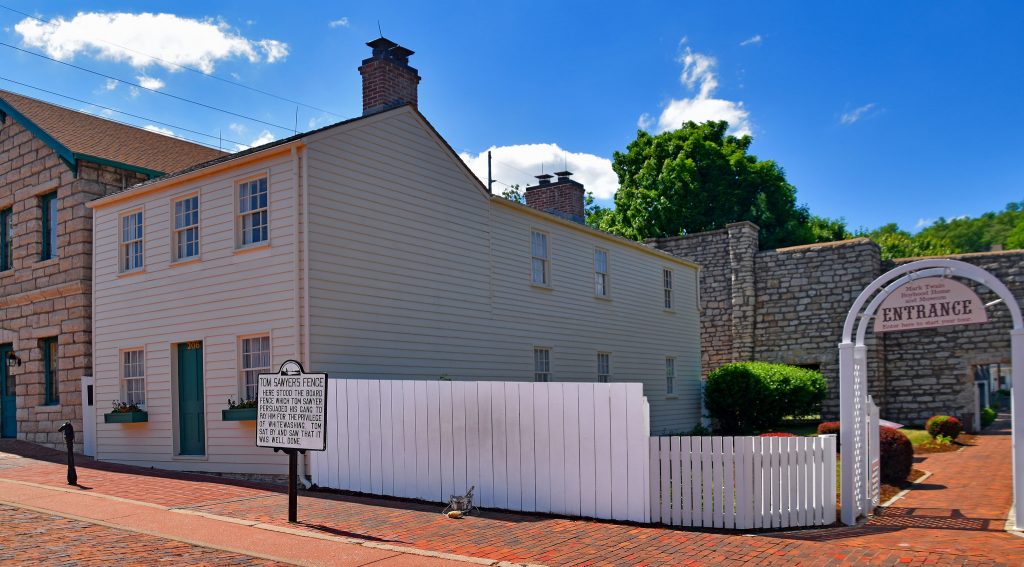 Mark Twain's boyhood home in Hannibal is a must visit literary location all bookworms need to visit