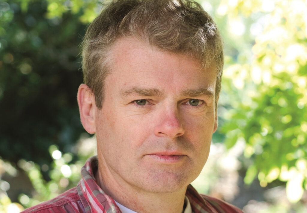 Mark Haddon author and Oxford Graduate