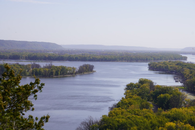 The Mississippi River runs through several states in America